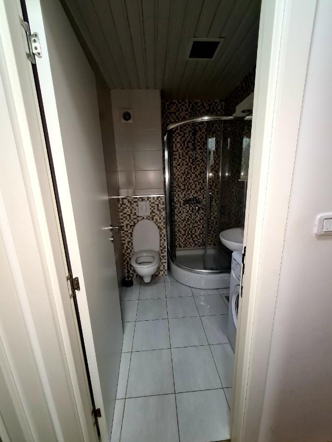 Apartman Bogdan 2 Apartment Podgorica Exterior photo